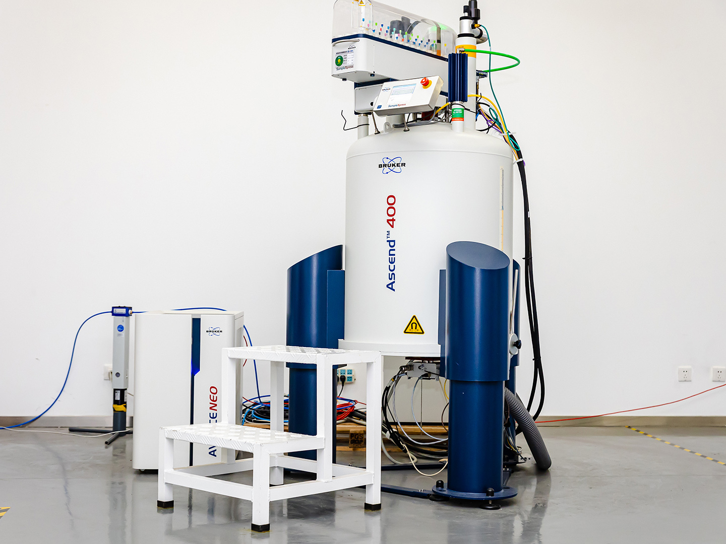 NMR